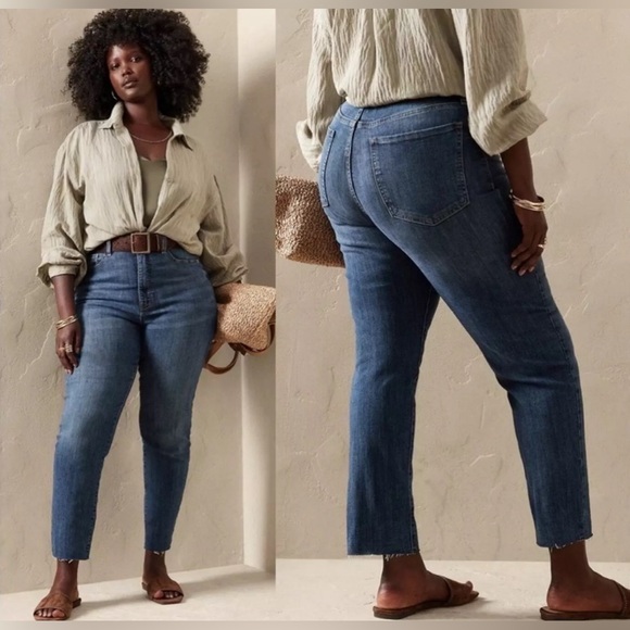 Banana Republic NWOT Cropped Raw Hem Medium Wash High Rise Slim Size 34/18 TALL - Picture 2 of 8